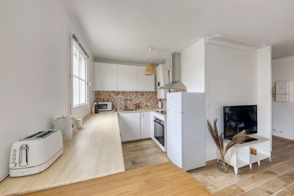 Studio Vue Direct Sur Le Port De Cergy, Parking Prive Gratuit Екстер'єр фото