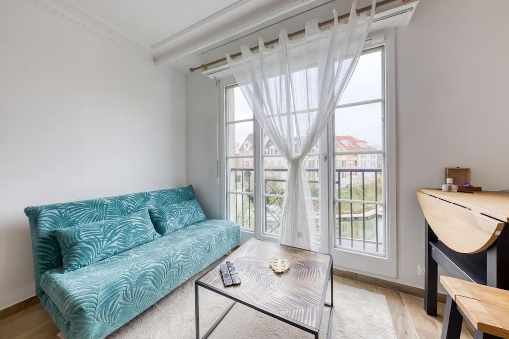 Studio Vue Direct Sur Le Port De Cergy, Parking Prive Gratuit Екстер'єр фото