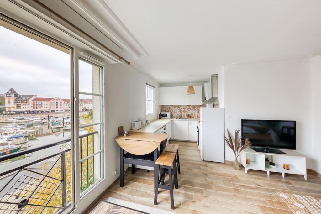 Studio Vue Direct Sur Le Port De Cergy, Parking Prive Gratuit Екстер'єр фото